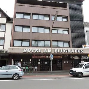 https://hotel-am-flughafen.topcolognehotels.com